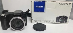 Olympus SP-610UZ Digital Camera