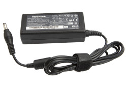 Toshiba 19V 3.42A AC Adapter Charger