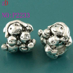 Tibetan Silver Bead Family - Mother With Kids