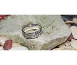 Silver Ring With Dual Rope Pattern