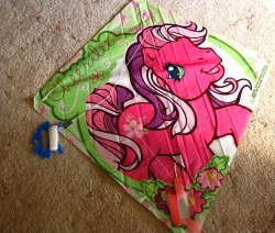 My Little Pony Diamond Plastic Kite 62cm