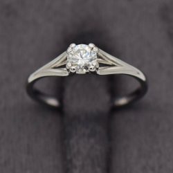 14CT White Gold Solitaire Engagement Ring