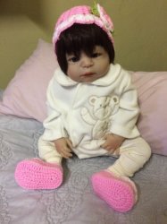 Crocheted Baby Shoes & Beanie Set 0-3 Months