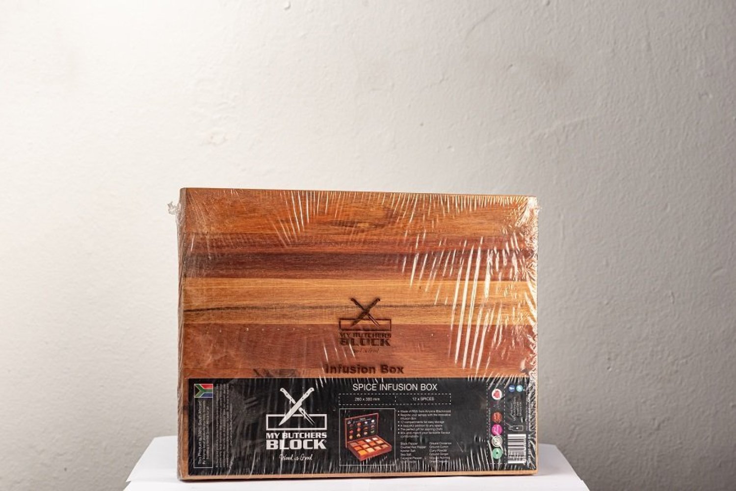 Product image - {main}