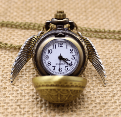 Harry Potter - Golden Snitch Pocket Watch With Necklace Chain
