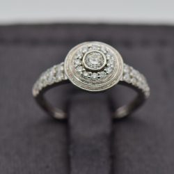18CT White Gold Engagement Ring