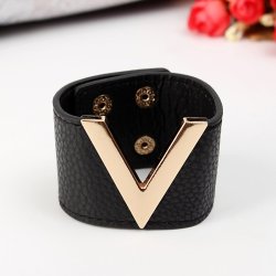 Trendy Pu Leather Alloy Bracelet For Women
