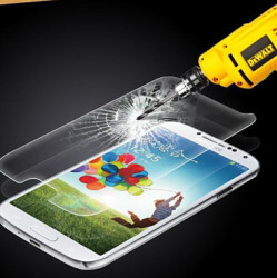 Tempered Glass Screen Protector For Samsung Galaxy J7 J700 Factory Price To The Public.