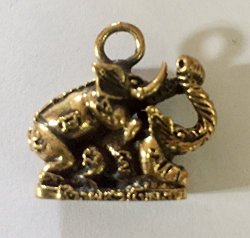 San Amazing Jewelry Pendants Thai Buddha Amulet Collection Free Amulet Necklace Elephant In Love Talisman Charm Thai Amulet Brass Statue