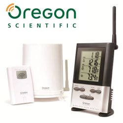 Wireless Rain Gauge With Outdoor Thermometer - Oregon Scientific