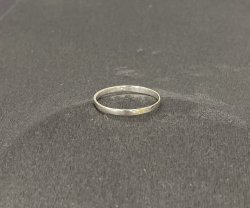 9CT White Gold 1.1 Grams Wedding Ring