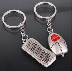 Keyring Lovers Keyring : Mouse And Keyboard For The It Enthusiast
