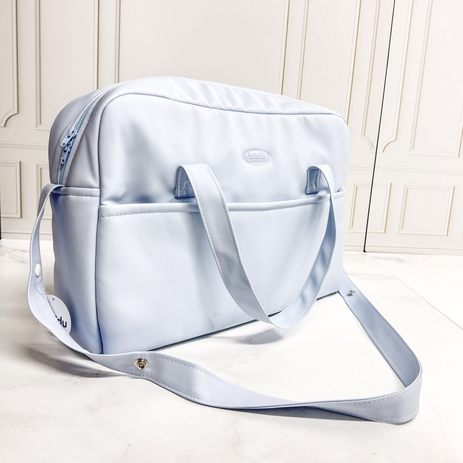 Product image - {main}