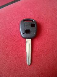 Toyota Rav4 yaris 2 Button Remote Key Case shell fob + Toy41 Blade R90 Each