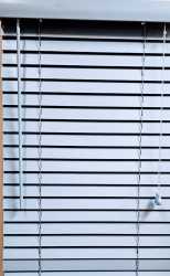 Homestar 50MM Fauxwood Blinds Pewter 150X180