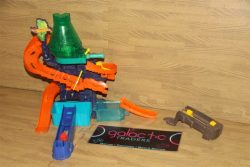 Galactic Hot Wheels Color Shifters Color Splash Science Lab Playset Track Set Traders
