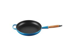 Le Creuset Signature Enamelled Cast Iron Frying Pan With Wooden Handle 28CM Azure