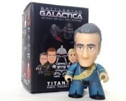 Titan's Battlestar Galactica - Admiral Adama 2 18
