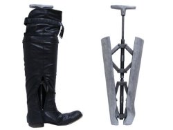 Boot store shaft stretcher