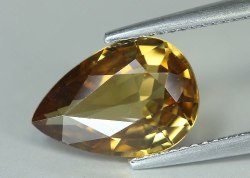 Hpj Ref. Point: Superb Top Diamond Fire Huge 5.72 Ct Vs1 Cambodian Zircon