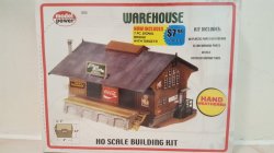 Model Power Warehouse - Kit New In Box