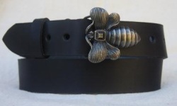 Unisex Geniune Leather Belt Belt With Bee Buckle Available In Black Dark Brown Or Tan