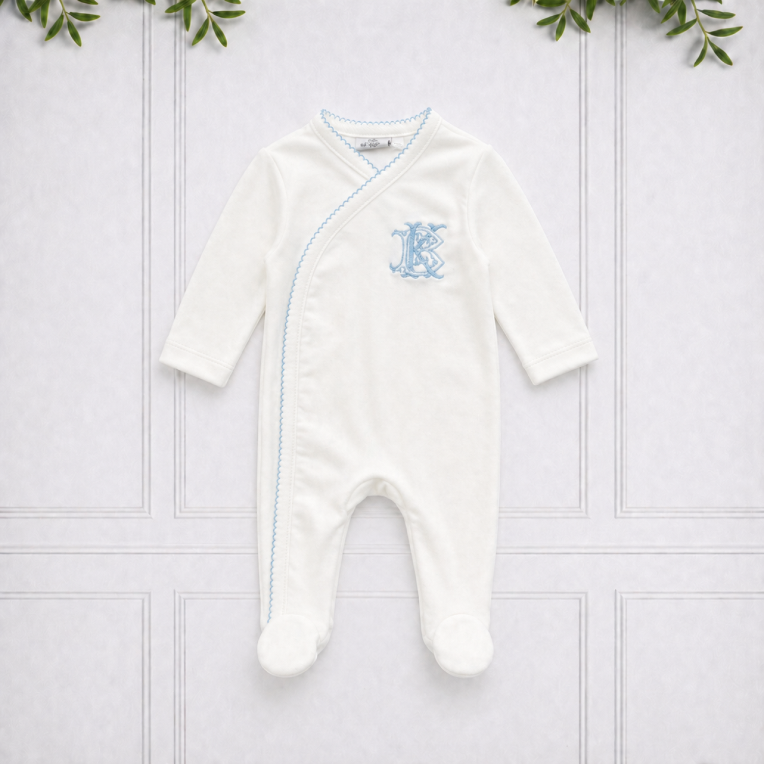 Product image - {main}