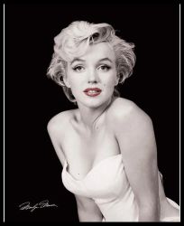 Monroe - Red Lips Framed MINI Poster 40 X 50CM