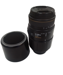 Sigma Apo Macro 70-300MM Camera Lens