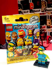 Lego Simpsons Series 2 Minifigures - Millhouse As Fallout Boy