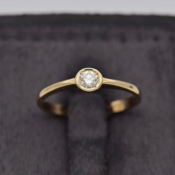 14CT Yellow Gold Solitaire Engagement Ring
