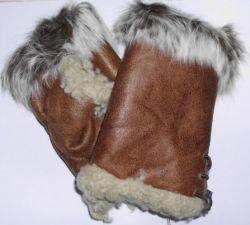 Brown Fur Lined Fingerless Gloves