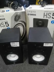 Yamaha Hs 5 Portable Speaker