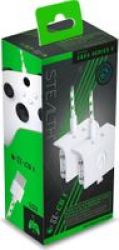 SX-C5 X Twin Play And Charge Battery Packs For Xbox Series X White