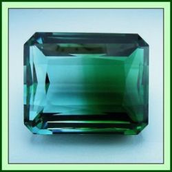 Quartz Bi-colour 39.74ct Green-blue