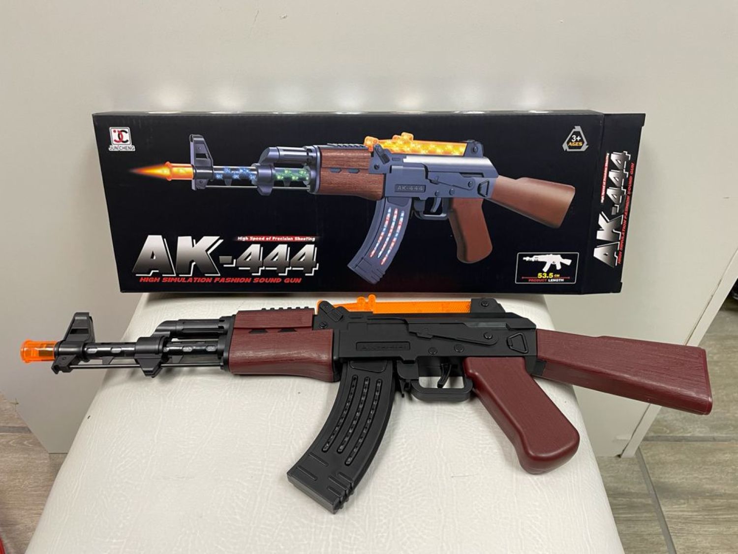 Product image - {main}