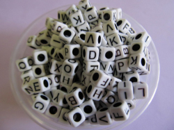 Acrylic Letter Beads-30pc-cheap Courier Delivery