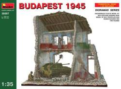 Budapest 1945 Dioramas Series 1 35 Scale - Plastic Model Kit 36007